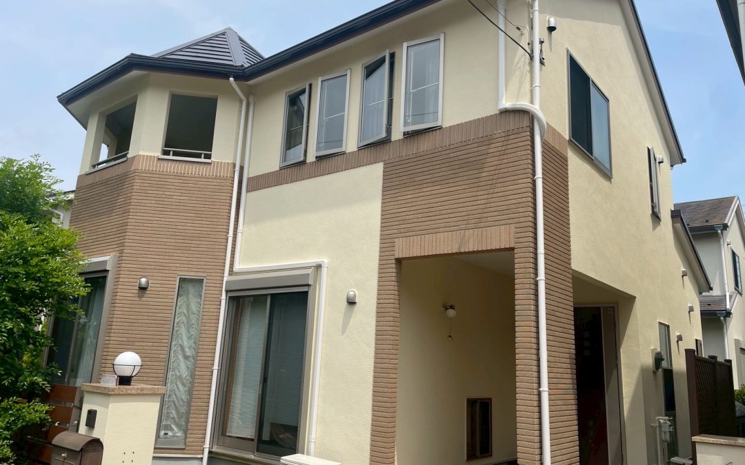 千葉県柏市　外壁塗装と屋根カバー工法